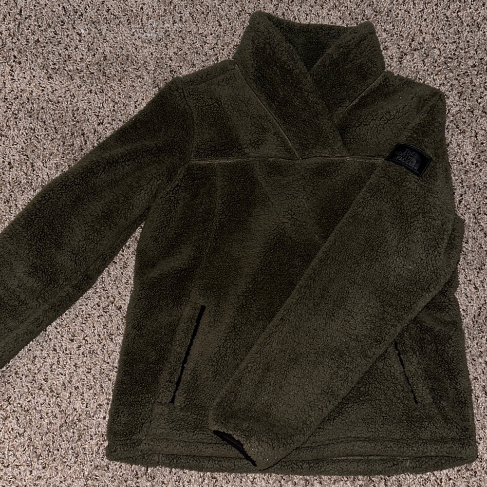 North Face mock-neck fuzzy pull-over jacket
